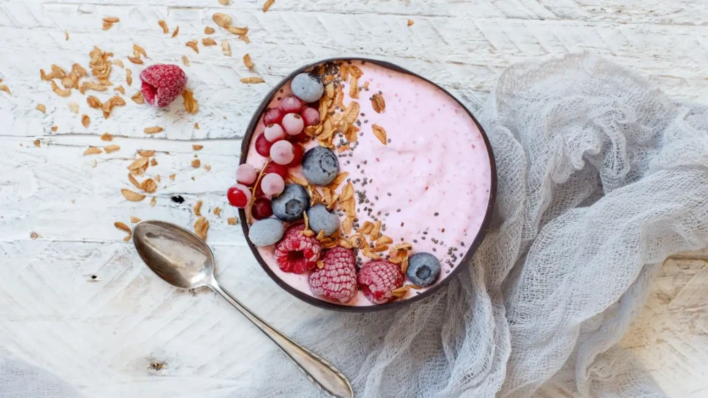 Smoothie bowl toppings